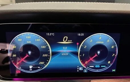Mercedes-Benz E-Класс, 2022 год, 4 830 000 рублей, 8 фотография
