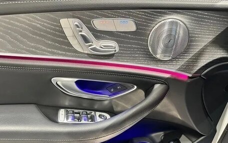 Mercedes-Benz E-Класс, 2022 год, 4 830 000 рублей, 13 фотография