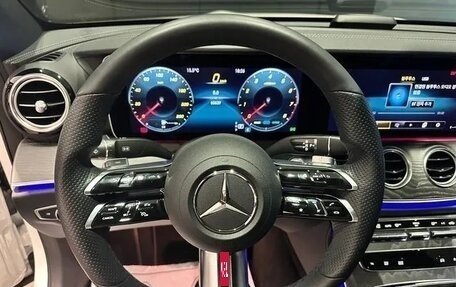 Mercedes-Benz E-Класс, 2022 год, 4 830 000 рублей, 18 фотография