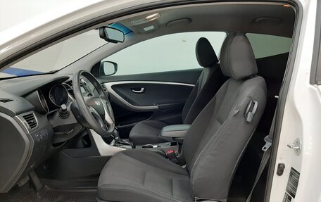 Hyundai i30 II рестайлинг, 2013 год, 880 000 рублей, 10 фотография