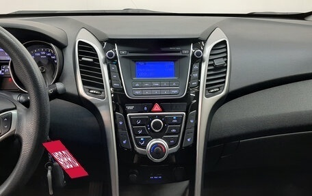 Hyundai i30 II рестайлинг, 2013 год, 880 000 рублей, 15 фотография