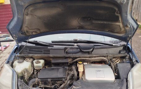 Toyota Prius, 2007 год, 600 000 рублей, 9 фотография