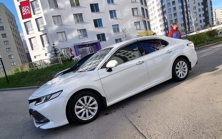 Toyota Camry, 2020 год, 2 645 000 рублей, 8 фотография