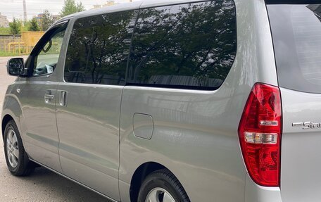 Hyundai Grand Starex Grand Starex I рестайлинг 2, 2020 год, 4 500 000 рублей, 8 фотография