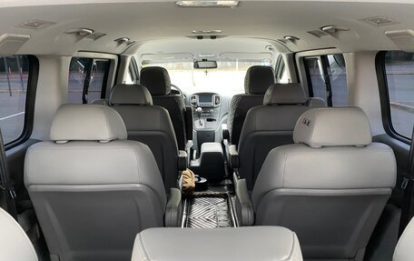 Hyundai Grand Starex Grand Starex I рестайлинг 2, 2020 год, 4 500 000 рублей, 30 фотография