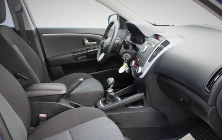 KIA cee'd I рестайлинг, 2011 год, 690 000 рублей, 12 фотография