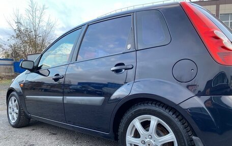 Ford Fiesta, 2007 год, 535 000 рублей, 11 фотография