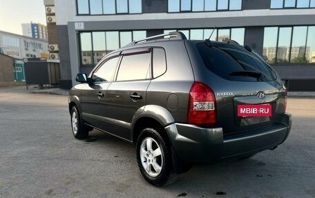 Hyundai Tucson III, 2007 год, 1 030 000 рублей, 2 фотография