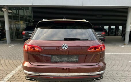 Volkswagen Touareg III, 2019 год, 5 690 000 рублей, 5 фотография