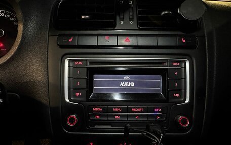 Volkswagen Polo VI (EU Market), 2012 год, 850 000 рублей, 15 фотография