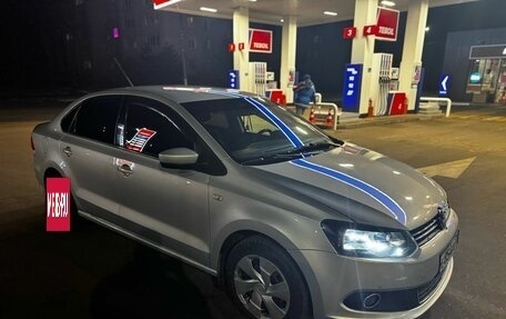 Volkswagen Polo VI (EU Market), 2012 год, 850 000 рублей, 18 фотография