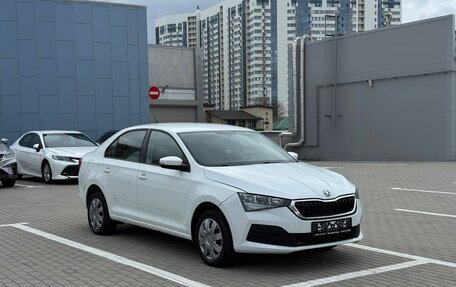 Skoda Rapid II, 2021 год, 880 000 рублей, 2 фотография