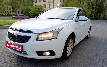 Chevrolet Cruze II, 2011 год, 450 000 рублей, 10 фотография
