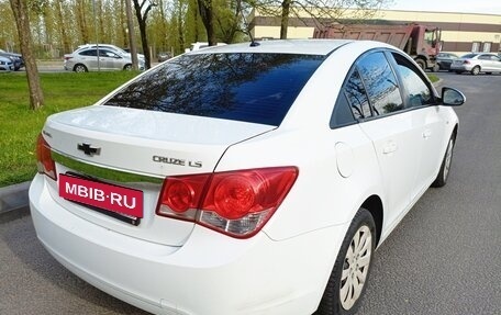 Chevrolet Cruze II, 2011 год, 450 000 рублей, 7 фотография