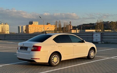 Skoda Octavia, 2019 год, 990 000 рублей, 3 фотография