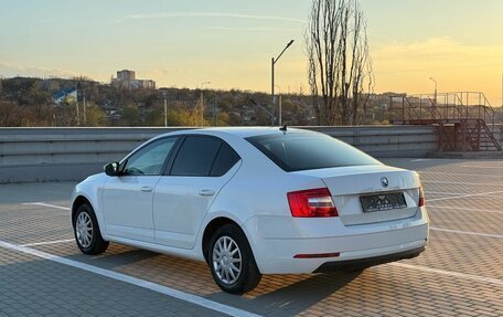 Skoda Octavia, 2019 год, 990 000 рублей, 4 фотография