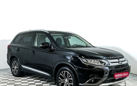 Mitsubishi Outlander III рестайлинг 3, 2016 год, 1 897 000 рублей, 3 фотография