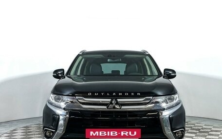 Mitsubishi Outlander III рестайлинг 3, 2016 год, 1 897 000 рублей, 2 фотография