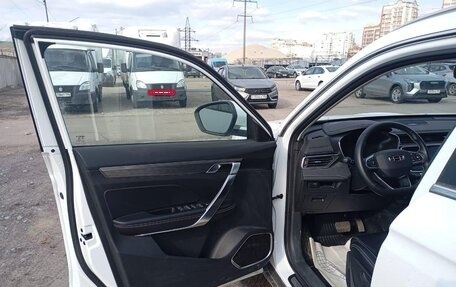 Geely Atlas, 2023 год, 1 980 000 рублей, 9 фотография