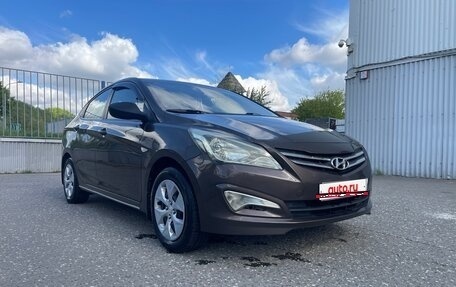 Hyundai Solaris II рестайлинг, 2015 год, 680 000 рублей, 1 фотография