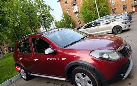 Renault Sandero I, 2012 год, 650 000 рублей, 2 фотография