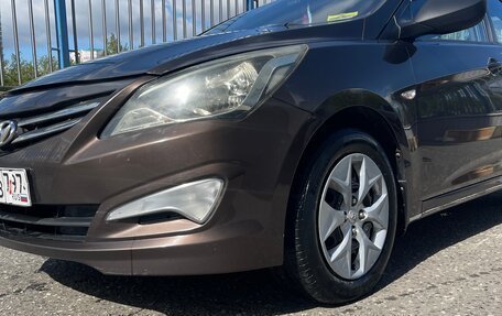 Hyundai Solaris II рестайлинг, 2015 год, 680 000 рублей, 5 фотография