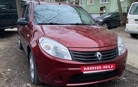 Renault Logan I, 2010 год, 620 000 рублей, 2 фотография