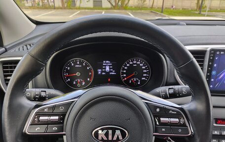 KIA Sportage IV рестайлинг, 2021 год, 2 750 000 рублей, 13 фотография