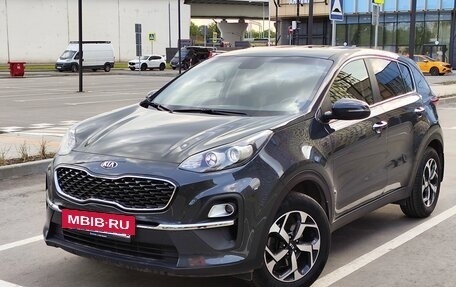 KIA Sportage IV рестайлинг, 2021 год, 2 750 000 рублей, 4 фотография