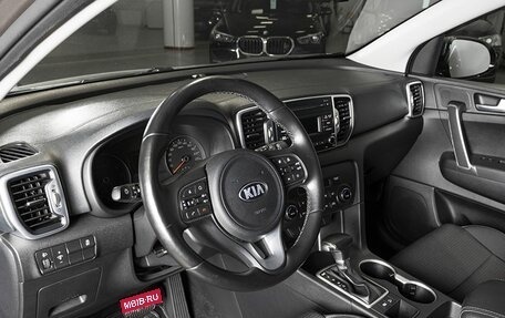 KIA Sportage IV рестайлинг, 2018 год, 2 498 400 рублей, 4 фотография