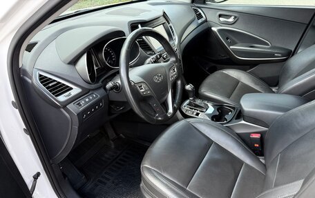 Hyundai Santa Fe III рестайлинг, 2017 год, 2 800 000 рублей, 13 фотография