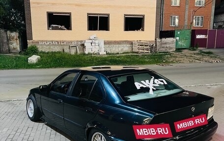 BMW 3 серия, 1992 год, 650 000 рублей, 17 фотография