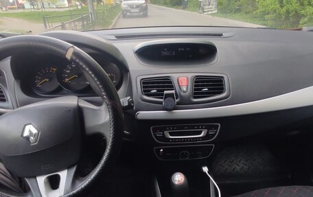 Renault Megane III, 2010 год, 380 000 рублей, 11 фотография