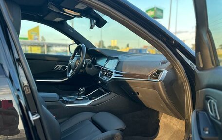 BMW 3 серия, 2021 год, 4 300 000 рублей, 14 фотография
