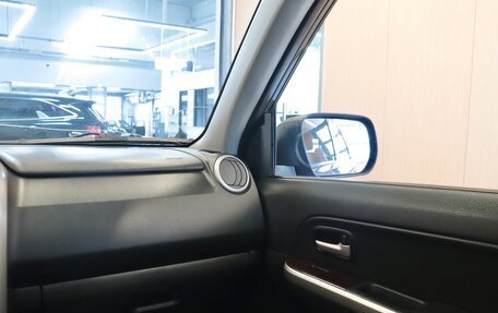 Suzuki Grand Vitara, 2005 год, 990 000 рублей, 21 фотография