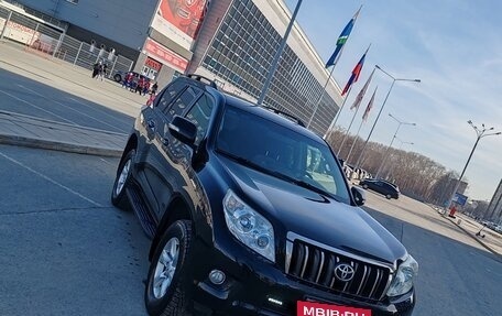 Toyota Land Cruiser Prado 150 рестайлинг 2, 2010 год, 2 399 999 рублей, 2 фотография