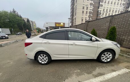 Hyundai Solaris II рестайлинг, 2016 год, 1 020 000 рублей, 4 фотография