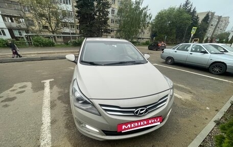 Hyundai Solaris II рестайлинг, 2016 год, 1 020 000 рублей, 2 фотография