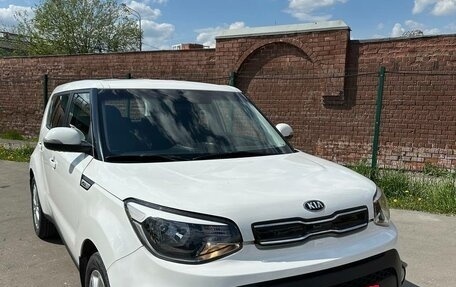 KIA Soul II рестайлинг, 2018 год, 1 745 000 рублей, 3 фотография