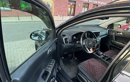 KIA Sportage IV рестайлинг, 2021 год, 2 300 000 рублей, 7 фотография