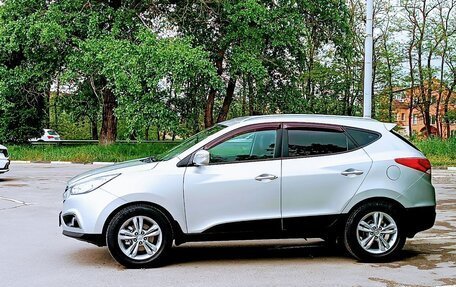 Hyundai ix35 I рестайлинг, 2013 год, 1 310 000 рублей, 2 фотография