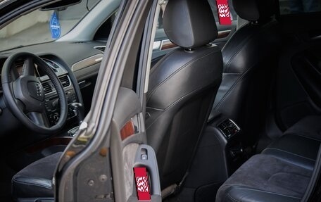 Audi A4, 2010 год, 1 150 000 рублей, 9 фотография