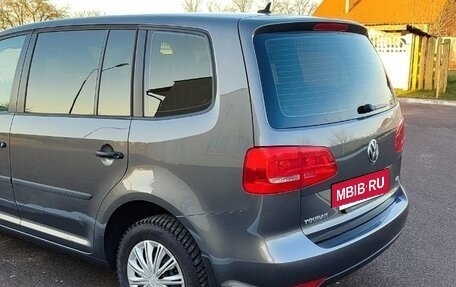 Volkswagen Touran III, 2010 год, 1 250 000 рублей, 14 фотография