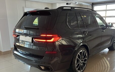 BMW X7, 2023 год, 13 989 000 рублей, 3 фотография