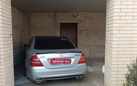 Mercedes-Benz E-Класс, 2002 год, 1 100 000 рублей, 2 фотография
