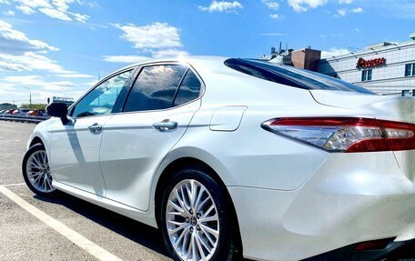 Toyota Camry, 2018 год, 3 500 000 рублей, 4 фотография