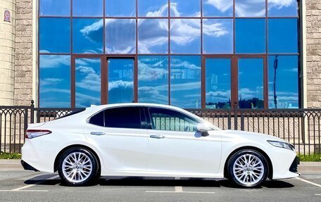 Toyota Camry, 2018 год, 3 500 000 рублей, 8 фотография