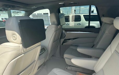 Cadillac Escalade V, 2025 год, 22 525 000 рублей, 9 фотография