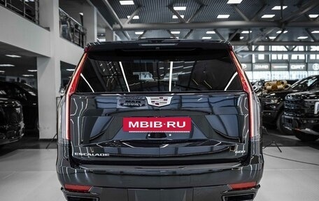 Cadillac Escalade V, 2023 год, 15 899 999 рублей, 6 фотография