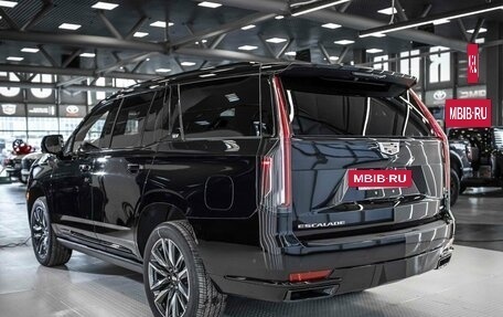 Cadillac Escalade V, 2023 год, 15 899 999 рублей, 8 фотография